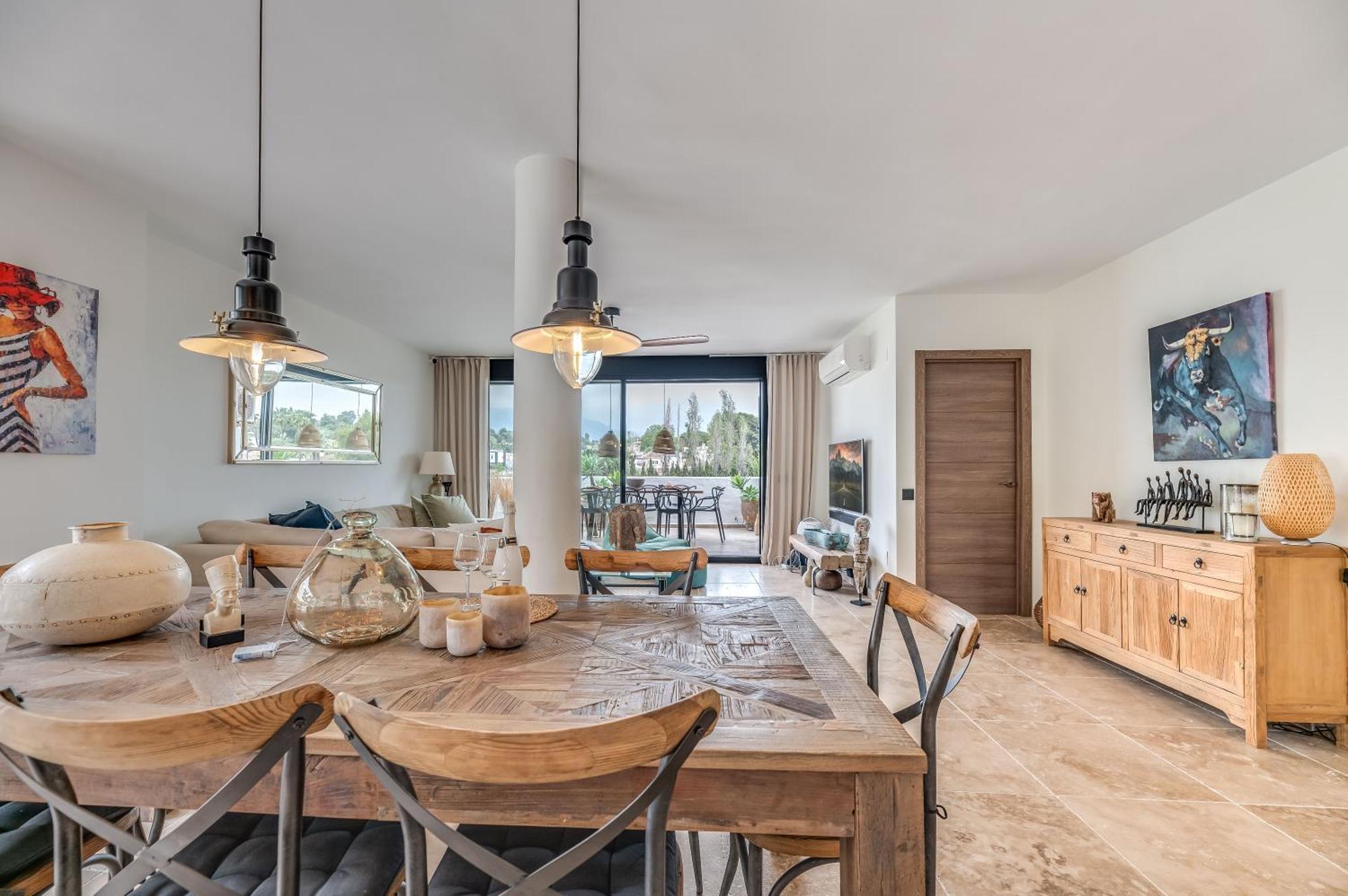 Apartamento 3 Bdrm Spacious Penthouse W/ 2 Pools & Bbq